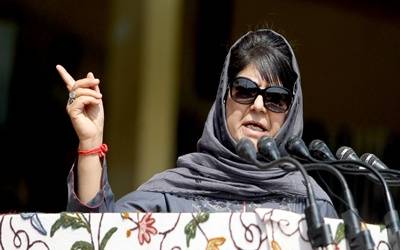 mehbooba mufti20181207175704_l